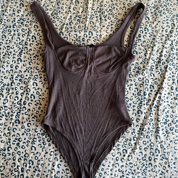 Forever 21 Tops - Forever 21 brown ribbed bodysuit